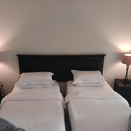 Onse Khaya Lodging And Conferencing Πορτ Ελίζαμπεθ Εξωτερικό φωτογραφία
