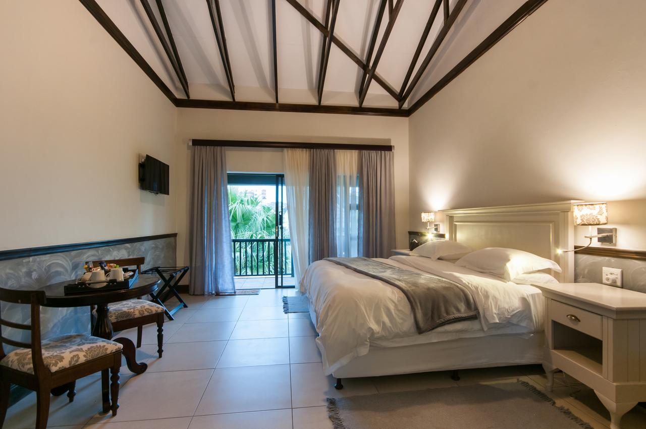 Onse Khaya Lodging And Conferencing Πορτ Ελίζαμπεθ Εξωτερικό φωτογραφία